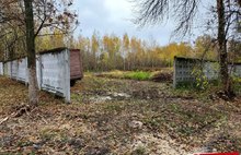 В Ярославле расчищают свободный участок у воинского мемориального кладбища
