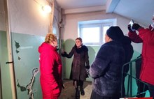 «Фундамент разъезжается»: федеральная проверяющая обнаружила сквозные трещины в стенах ярославской многоэтажки 