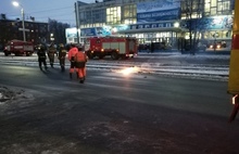 В Ярославле загорелся силовой кабель под трамвайными путями