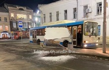 Ярославский перевозчик восстановит остановку в центре, сбитую автобусом