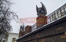 На дом в центре Ярославля вернулись гаргульи