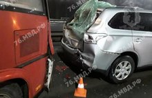 В Ярославле число пострадавших в аварии с автобусом выросло до 12 человек