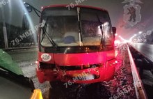 В Ярославле число пострадавших в аварии с автобусом выросло до 12 человек