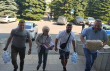 Депутаты Ярославской областной Думы участвуют в сборе гуманитарной помощи жителям Белгородской области