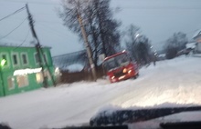 «Сложно было пропустить»: снегопад провоцирует ДТП в Ярославле