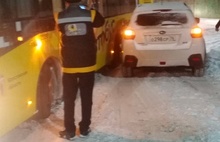 «Сложно было пропустить»: снегопад провоцирует ДТП в Ярославле