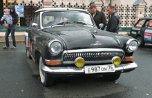 В Ярославле прошло ралли ретро-автомобилей «Золотая осень». Фоторепортаж