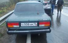  В тройном ДТП на дороге Ярославской области погибла женщина