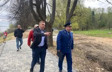 Прокурор Ярославля  проверил благоустройство Павловской рощи