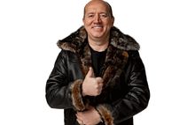 Авито проведет дропы вещей знаменитостей