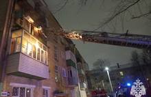 В Ярославле при пожаре на Пятерке пострадали два человека