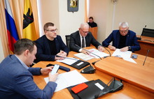 Ярославский омбудсмен отчитался перед депутатами областной Думы