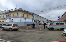 В Ярославле из-за угрозы обрушения здания перекрыли улицу