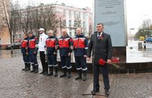 Энергетики доставили частицу Вечного огня к мемориалу в Ярославле