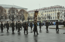 В Ярославле прошел традиционный Крестный ход в День народного единства и Иконы Казанской Божией Матери. Фоторепортаж