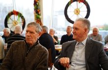 Ветеранам ярославского агропрома показали ферму клариевого сома