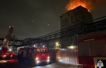 В Ярославле горела крыша бывшего завода «Лакокраска»