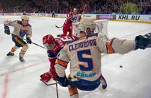 «Концентрация вылетела в окно»: Хартли оценил фиаско в матче с «Шанхаем»