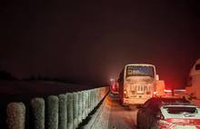 Ярославский депутат попал в транспортный коллапс под Переславлем