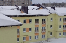 В Рыбинске из-за снега обрушилась крыша аварийного дома