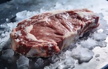 В Ярославской области пытались ввести в оборот мясо неизвестного происхождения