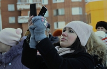 На митинг в поддержку мэра Ярославля собралось около двухсот человек. Фоторепортаж