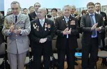 В Ярославле ветерану авиаполка «Нормандия-Неман» вручили золотую медаль «Ренесанз Франсез». Фоторепортаж