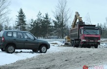 В Ярославле на Которосльной набережной начали строить Апарт-отель. С фото и видео