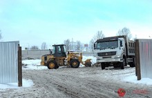 В Ярославле на Которосльной набережной начали строить Апарт-отель. С фото и видео