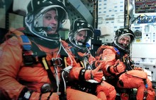 В Ярославле открылась фотовыставка летчика-космонавта РФ Юрия Онуфриенко. Фоторепортаж