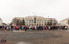 В Ярославле танцевали буги-вуги. С фото