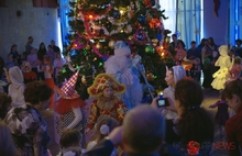 В Ярославле продолжаются новогодние «елки». Фоторепортаж
