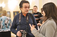 В Ярославле презентовали выставку Юрия Казакова «Париж и Кологрив глазами художника». Фоторепортаж