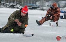 В Ярославле прошел чемпионат города по ловле на мормышку. Фоторепортаж