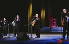В Ярославле прошел благотворительный концерт группы «Катамаран» в помощь Алексею Ануфриеву. Фоторепортаж