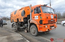 В Ярославле появилась новая техника для качественной уборки дорог