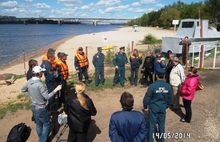 В Ярославле на Тверицком пляже прошла тренировка по спасению на воде