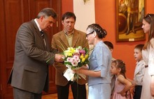 В Ярославле десять многодетных семей наградили медалью «За верность родительскому долгу»