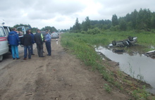 Под Ярославлем в кювет улетела иномарка, ее водитель погиб