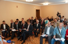 Депутаты Ярославской областной Думы провели выездное заседание в Тутаеве