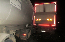 В Ярославской области не смогли разъехаться три фуры и грузовик