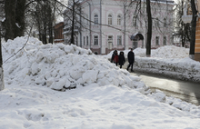 Волжская набережная в центре Ярославля стремительно теряет статус визитной карточки города. Фоторепортаж