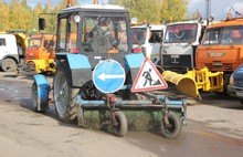 В Ярославле проверили готовность уборочной техники к холодам