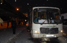 На остановке в Ярославле «поцеловались» два автобуса