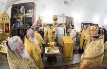 Копия Животворящего Креста Господня уехала из Ярославской области в Луганск