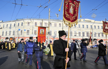 Сегодня в Ярославле состоялся крестный ход к памятнику Ярославу Мудрому. Фоторепортаж