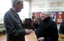 Более ста ветеранов Ярославля получили юбилейные медали «70-лет Победы»
