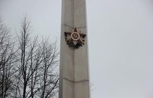 На Обелиск Славы в парке на Липовой горе вернулся орден Великой Отечественной войны