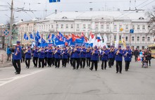 В Ярославле на первомайскую демонстрацию вышли несколько тысяч человек