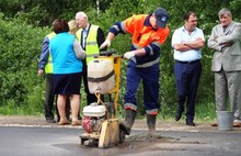 Продолжается ремонт дороги от Ярославля до деревни Шопша